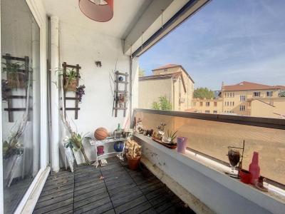 For sale Lyon-7eme-arrondissement 4 rooms 87 m2 Rhone (69007) photo 0