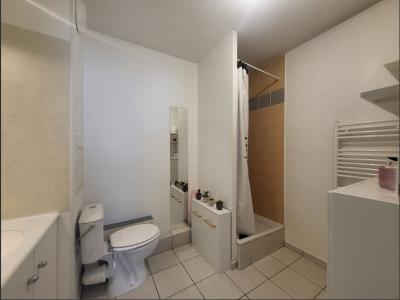 For sale Bron 2 rooms 35 m2 Rhone (69500) photo 2