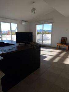 For sale Cannes 4 rooms 100 m2 Alpes Maritimes (06400) photo 4
