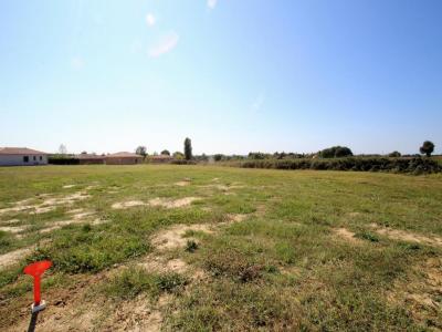 For sale Blanquefort 500 m2 Gironde (33290) photo 0