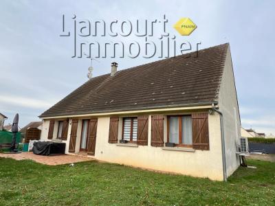For sale Catenoy 5 rooms 82 m2 Oise (60600) photo 0