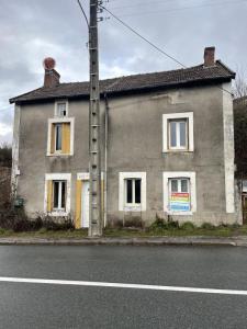 For sale Bourganeuf 4 rooms 103 m2 Creuse (23400) photo 0