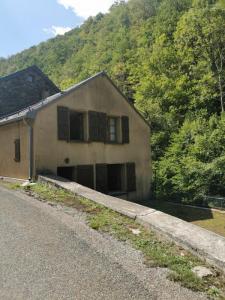 For sale Couflens 5 rooms 87 m2 Ariege (09140) photo 2