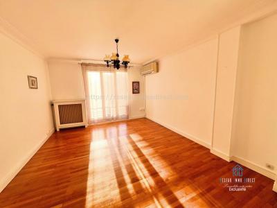 For sale Grenoble 5 rooms 101 m2 Isere (38000) photo 2