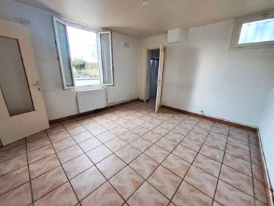 For sale Angouleme 2 rooms 50 m2 Charente (16000) photo 1