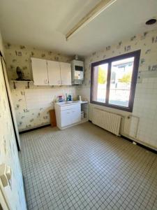 For sale Bouscat 4 rooms 67 m2 Gironde (33110) photo 3