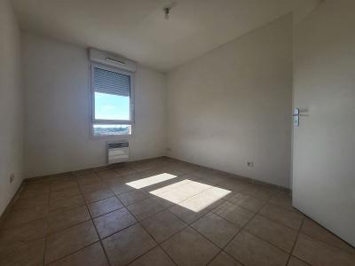 For sale Istres 2 rooms 33 m2 Bouches du Rhone (13800) photo 3