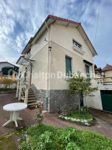 For sale Roanne 6 rooms 145 m2 Loire (42300) photo 0