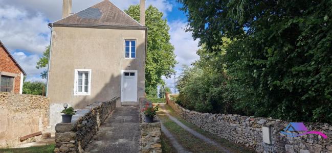 For sale Chateaumeillant 5 rooms 140 m2 Cher (18370) photo 1