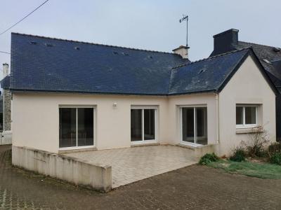 For sale Gourin 4 rooms 92 m2 Morbihan (56110) photo 0