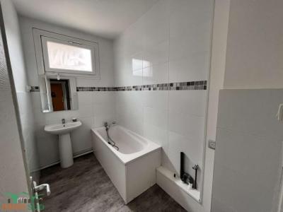 For rent Amiens 3 rooms 69 m2 Somme (80000) photo 2