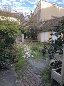 For sale Fontainebleau 3 rooms 70 m2 Seine et marne (77300) photo 0