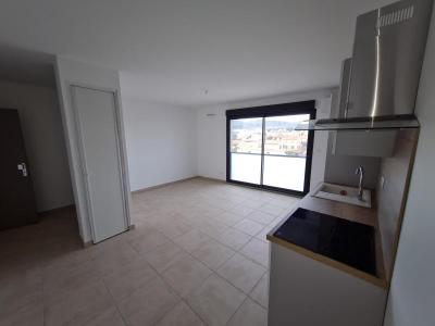 For sale Narbonne 2 rooms 45 m2 Aude (11100) photo 4