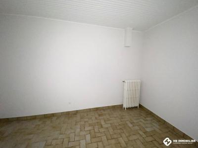 Louer Appartement Saint-germain-lespinasse 580 euros