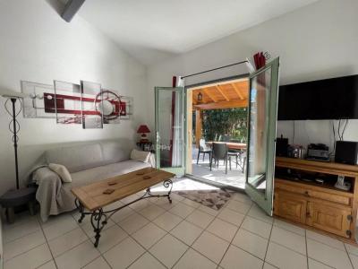 For sale Mouries 4 rooms 64 m2 Bouches du Rhone (13890) photo 2