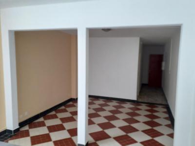 Louer Appartement 54 m2 Abymes