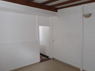 Louer Appartement Abymes 650 euros