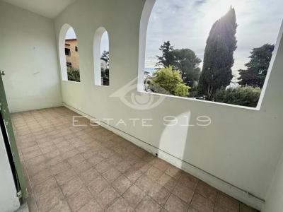 For sale Cannes 4 rooms 103 m2 Alpes Maritimes (06400) photo 1
