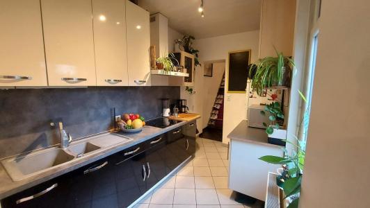 For sale Maubeuge 4 rooms 75 m2 Nord (59600) photo 3