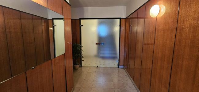 For sale Vichy 4 rooms 83 m2 Allier (03200) photo 4