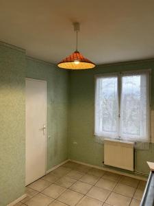 For sale Vichy 2 rooms 55 m2 Allier (03200) photo 3