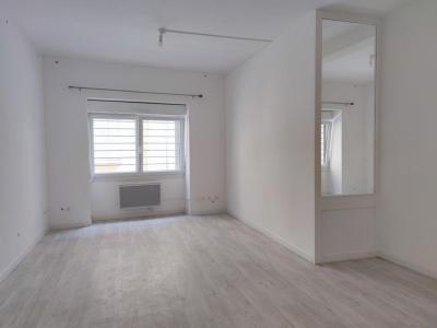 For rent Narbonne 2 rooms 47 m2 Aude (11100) photo 0