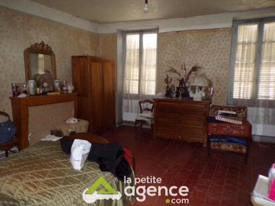 For sale Nerondes 4 rooms 102 m2 Cher (18350) photo 3