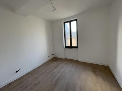 For sale Narbonne 4 rooms 92 m2 Aude (11100) photo 2