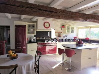 For sale Chasnais 10 rooms 290 m2 Vendee (85400) photo 4