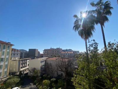 For sale Nice 7 rooms 180 m2 Alpes Maritimes (06000) photo 4