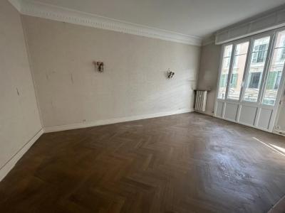 For sale Nice 3 rooms 83 m2 Alpes Maritimes (06000) photo 2