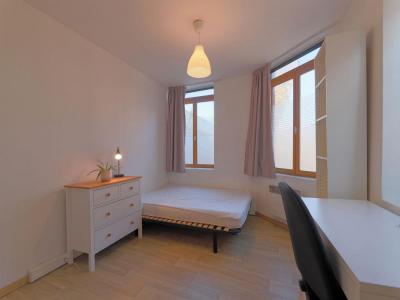 For rent Roubaix 4 rooms 75 m2 Nord (59100) photo 0