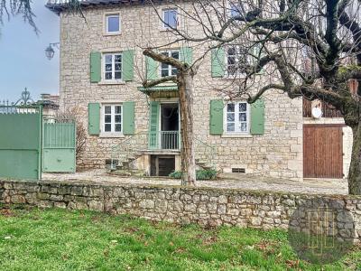 For sale Lucenay 5 rooms 165 m2 Rhone (69480) photo 0