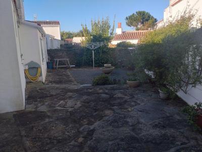 For sale Ile-d'yeu 4 rooms 94 m2 Vendee (85350) photo 1