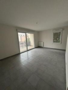For rent Oyonnax 3 rooms 70 m2 Ain (01100) photo 1