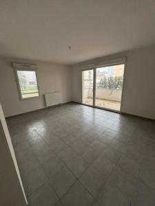 For rent Oyonnax 3 rooms 63 m2 Ain (01100) photo 1