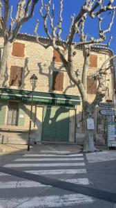 For sale Mouries 10 rooms 183 m2 Bouches du Rhone (13890) photo 1