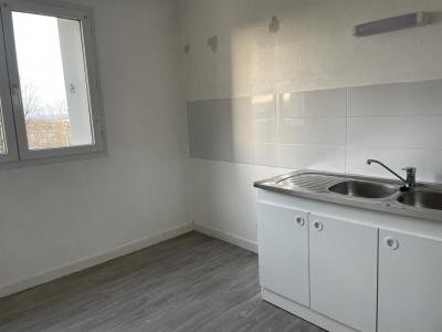 For rent Charleville-mezieres 3 rooms 65 m2 Ardennes (08000) photo 4