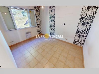 For sale Greasque 4 rooms 80 m2 Bouches du Rhone (13850) photo 4