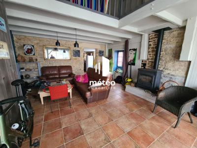 For sale Angles 4 rooms 93 m2 Vendee (85750) photo 0
