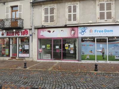 For rent Bourges 1 room 34 m2 Cher (18000) photo 2