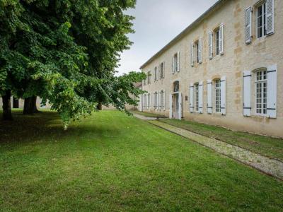 For sale Bordeaux 16 rooms 1000 m2 Gironde (33000) photo 0