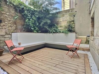 For sale Bordeaux 4 rooms 97 m2 Gironde (33000) photo 2