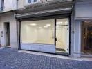 For rent Commerce Avignon  35 m2