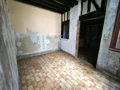 For sale Lisieux 7 rooms 115 m2 Calvados (14100) photo 4
