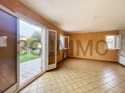 For sale Marguerittes 4 rooms 91 m2 Gard (30320) photo 1