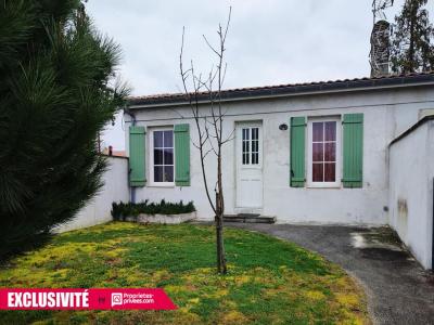 For sale Cussac-fort-medoc 2 rooms 38 m2 Gironde (33460) photo 0