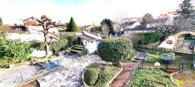 For sale Mions 6 rooms 258 m2 Rhone (69780) photo 1