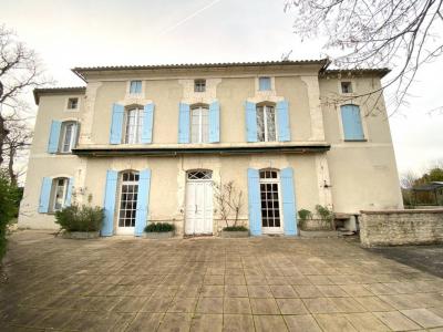 For sale Saint-severin 24 rooms 725 m2 Charente (16390) photo 1