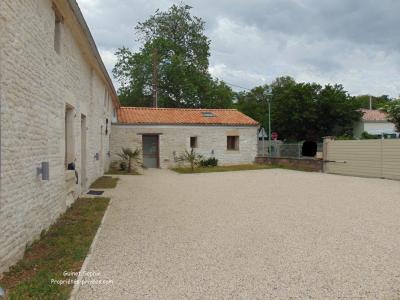 For sale Doix 7 rooms 200 m2 Vendee (85200) photo 2
